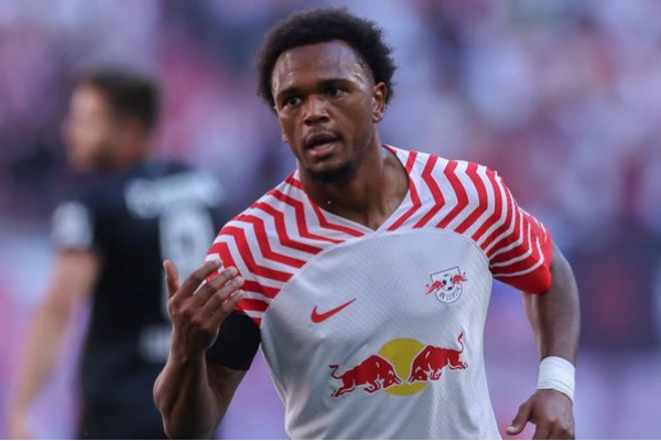 zakłady-na-bundesligę-lois-openda