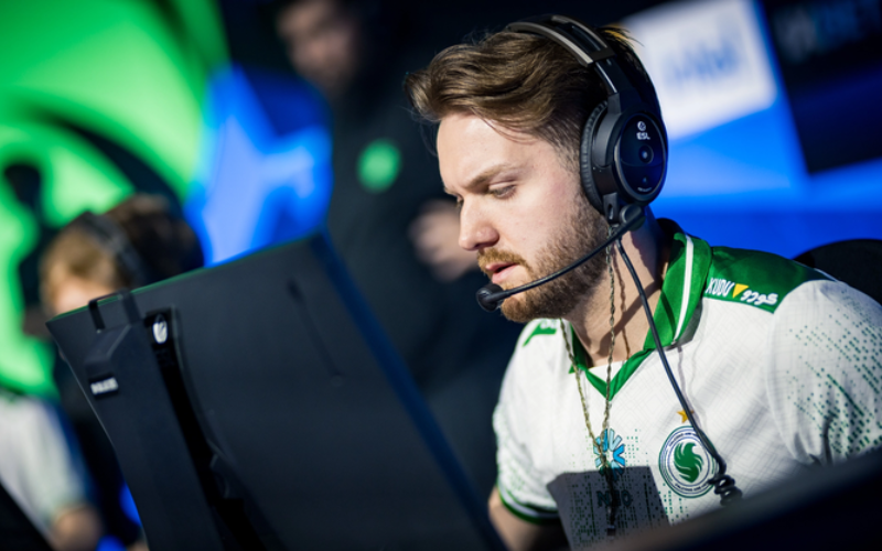 faworyci-turnieju-blast.tv-austin-major-falcons