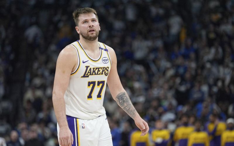 luka-dončić-aktualna-drużyna-lakers-rekord-kariery luka-dončić-aktualna-drużyna-lakers-rekord-kariery