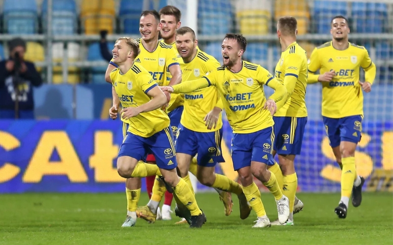 podsumowanie-sezonu-ekstraklasy-arka-gdynia