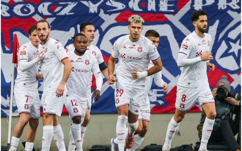 wisła-krak&oacute;w-biała-gwiazda