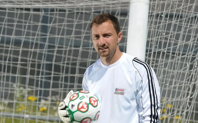 najlepsi-polscy-piłkarze-historii-jerzy-dudek najlepsi-polscy-piłkarze-historii-jerzy-dudek
